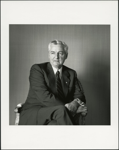 portrait noir et blanc de Paul Desmarais