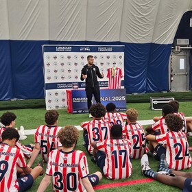 Présentation du partenaire le club de soccer Atlético d'Ottawa, dans le dôme